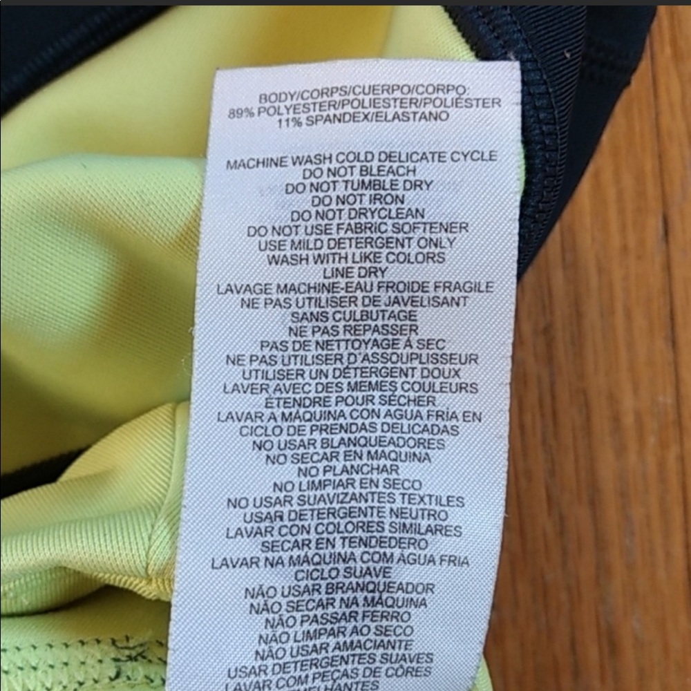 Adidas work out capris - Picture 2 of 5